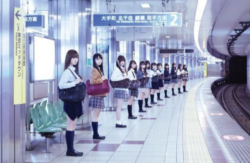 nogizaka46-album-color-1.jpg